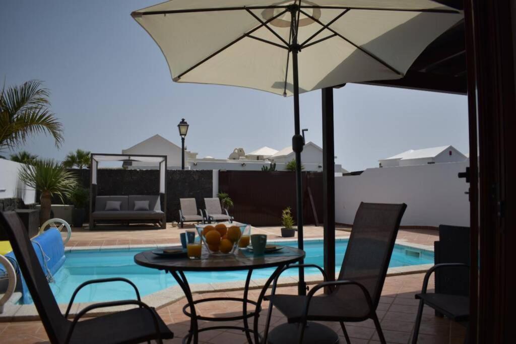 Villa Manuel -Lanzarote Плайя-Бланка Екстер'єр фото